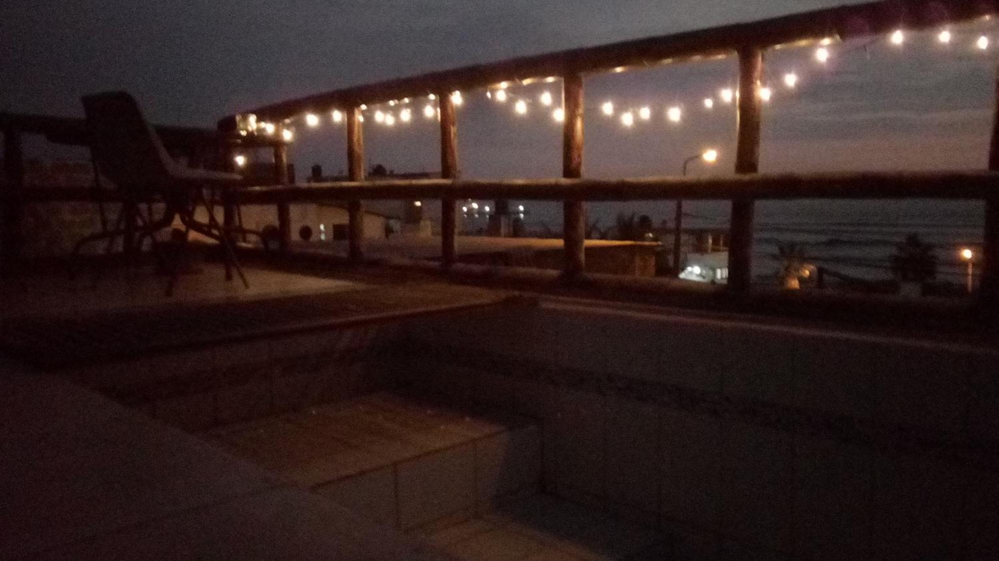 Huanchaco Surf Campアパートメント エクステリア 写真